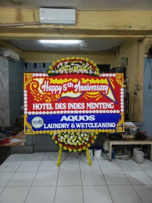 Papan Bunga di Sentul Selatan